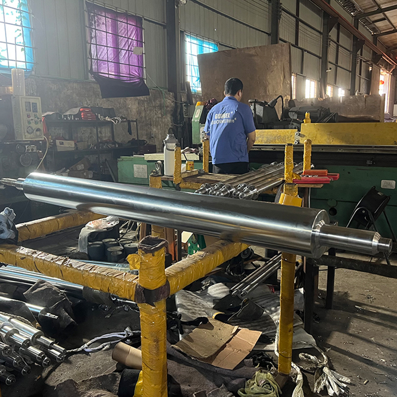 Mirror-Finished Steel Roller